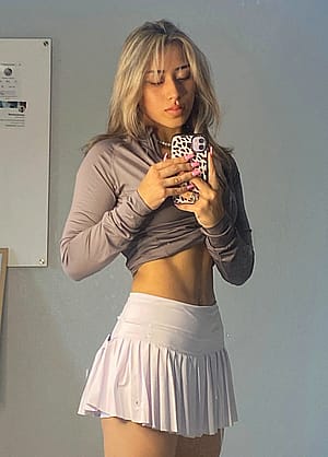 what caught your attention first? be honest'