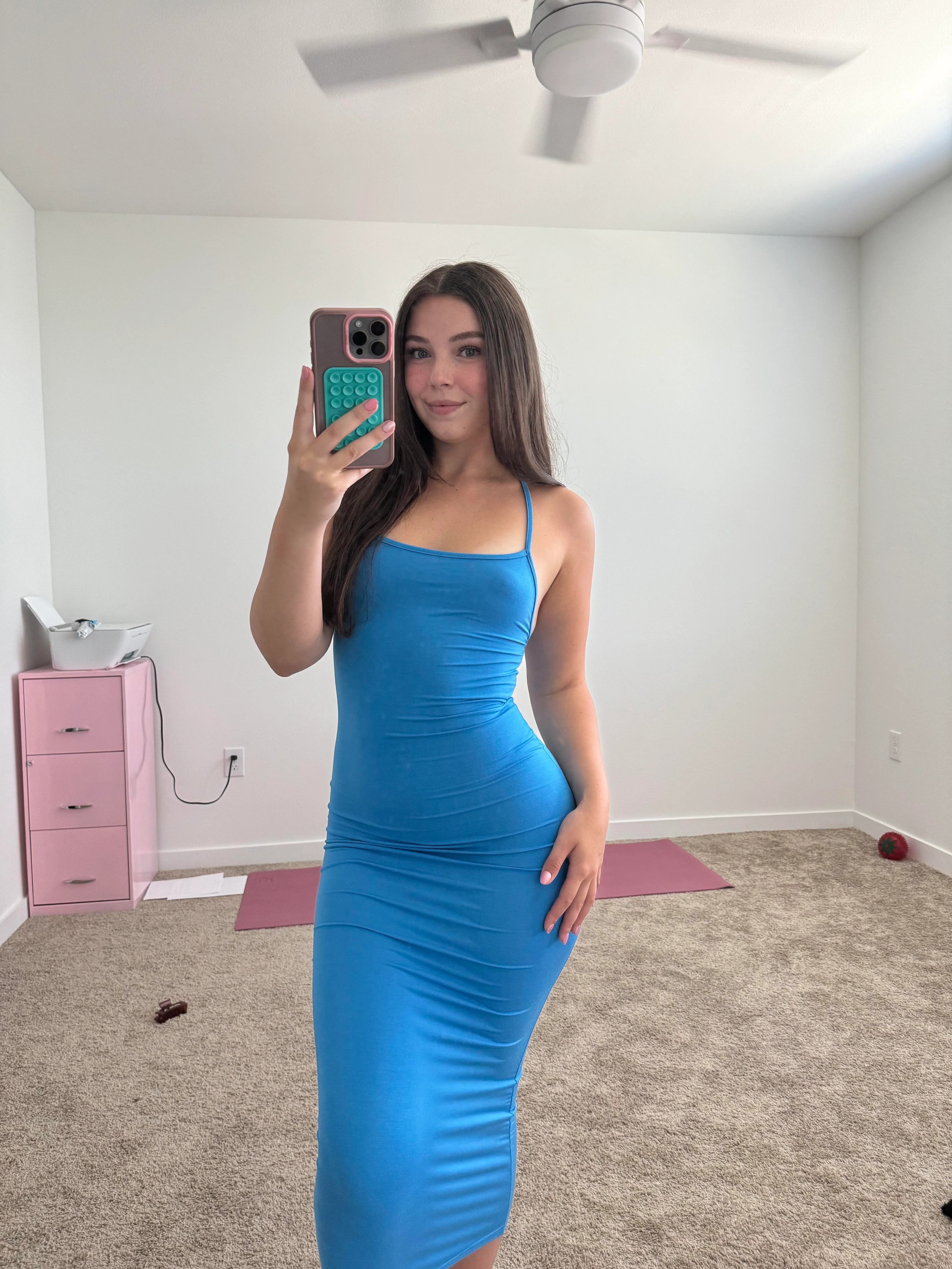 Would I pass your white girl beauty standard? picture 3 of 4