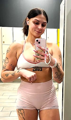 Am I hot or too much for you to handle F22'