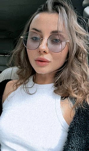 glasses girls>>>>'