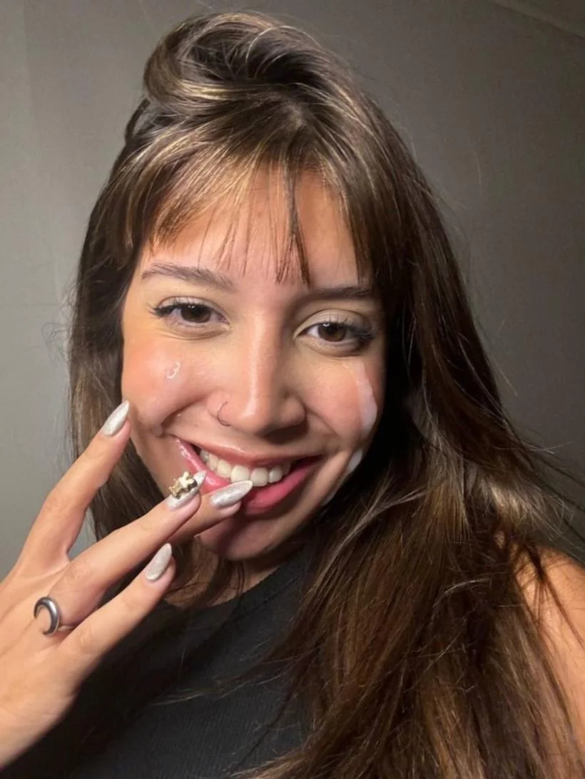 I want to be the sluttiest college girl ever picture 1 of 1