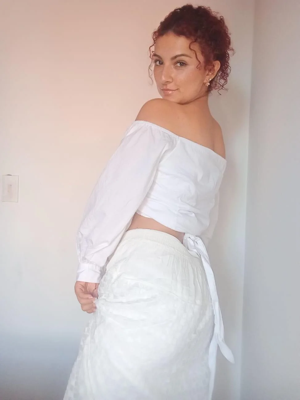 perfect outfit for cold weather right? picture 1 of 1