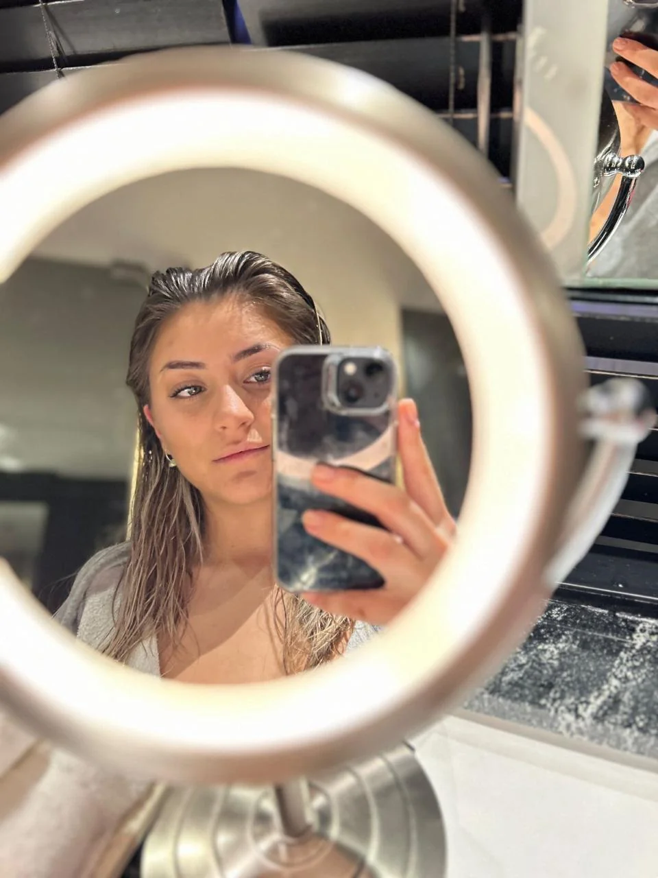 Would you consider taking me out? picture 1 of 1