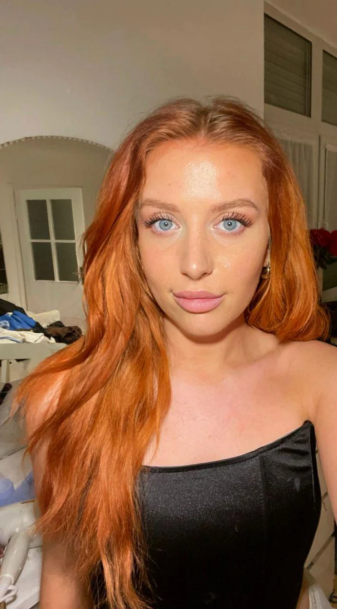 Dinner with a redhead? picture 1 of 1