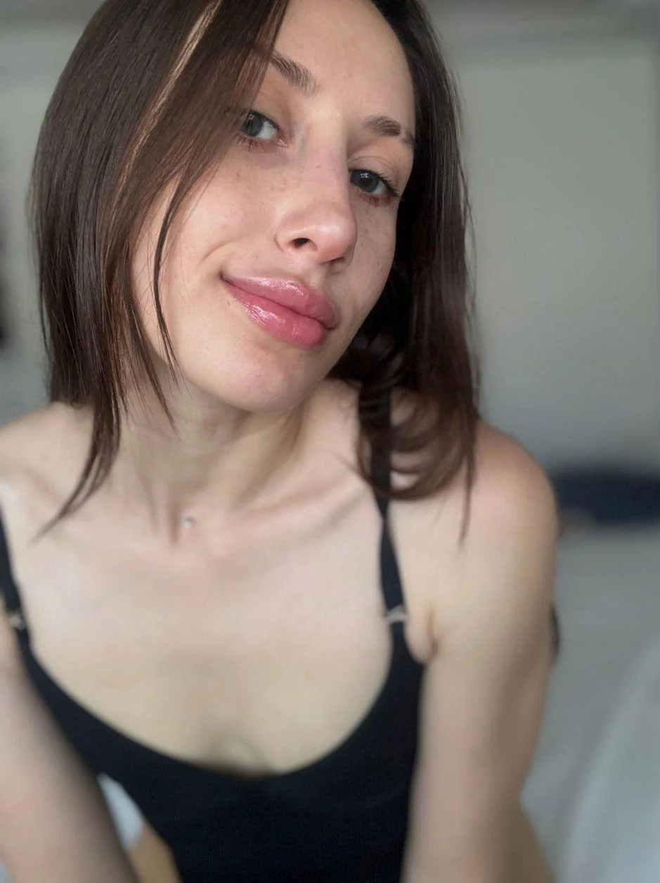 Messy but classy picture 1 of 1