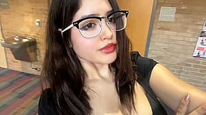 Boring day. Need some attention'