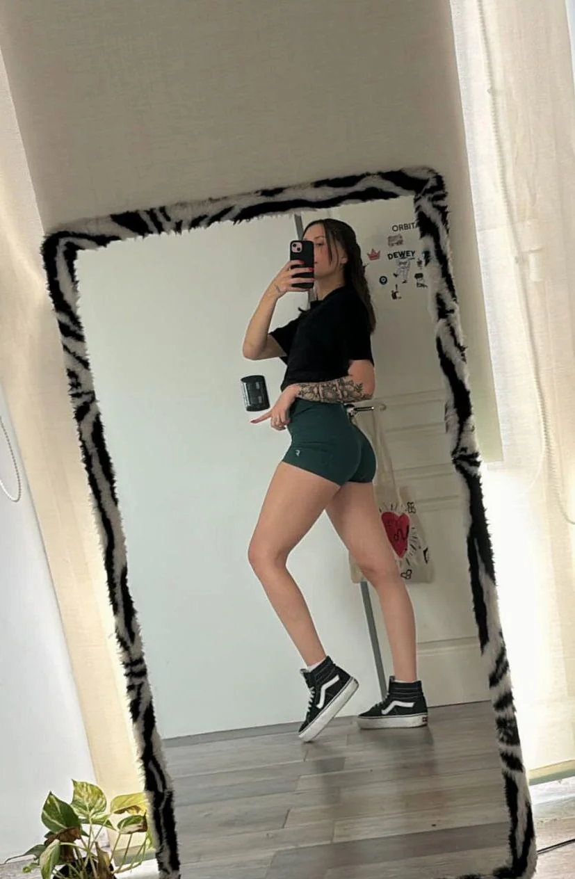 Have you noticed my heat? f19 picture 1 of 1