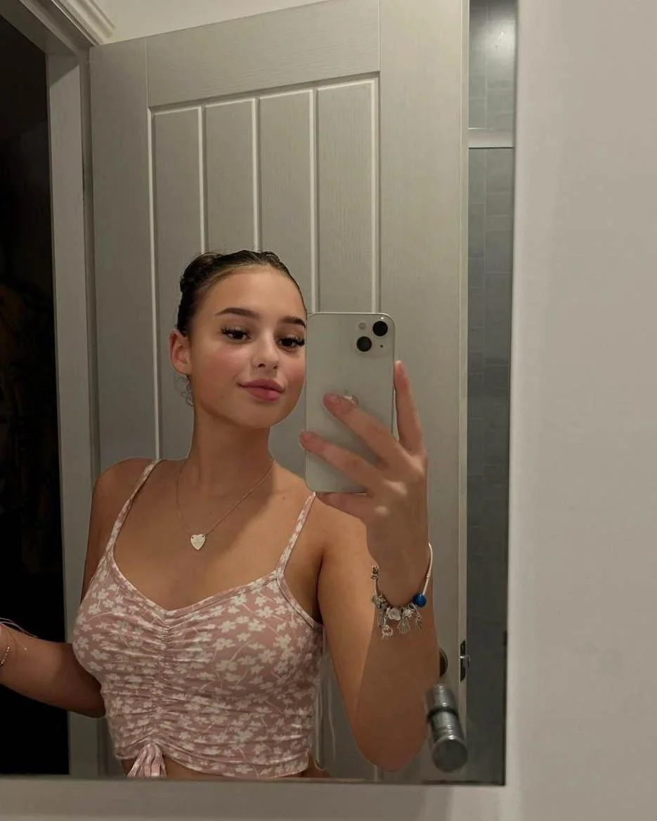 18F and single do you think i'm hot? picture 1 of 1