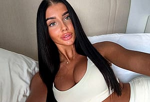 Do you think I look beautiful?'