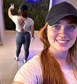Do I look hot on this pic? F31'