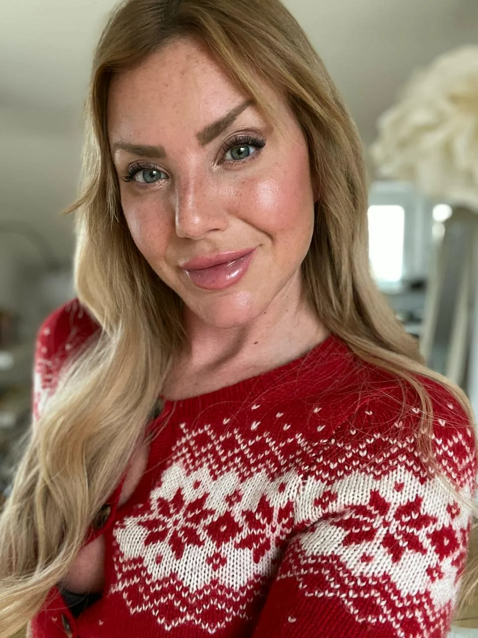 Looking extra gorgeous today picture 1 of 1