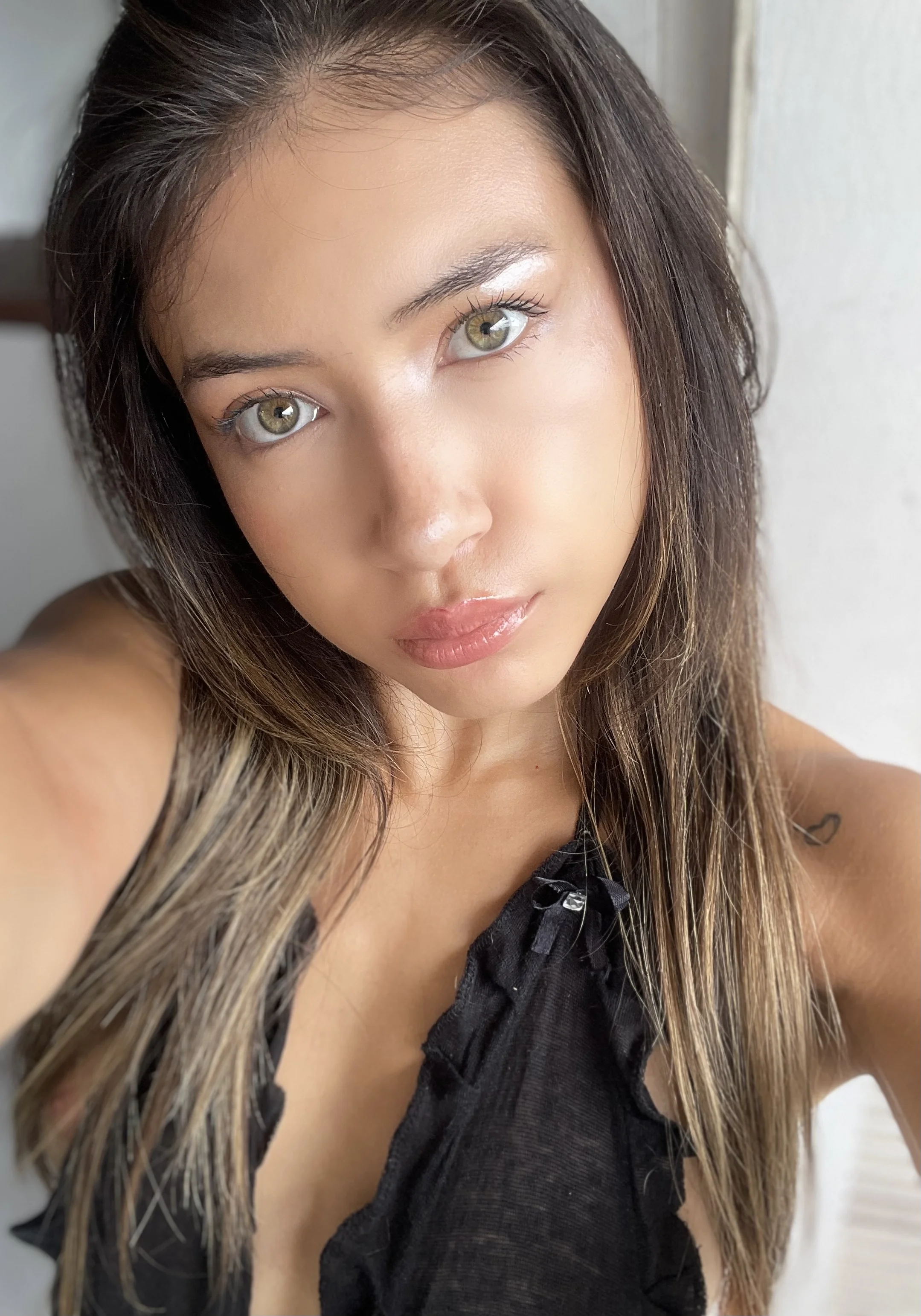 good enough to be your gf ;) f20 picture 1 of 1