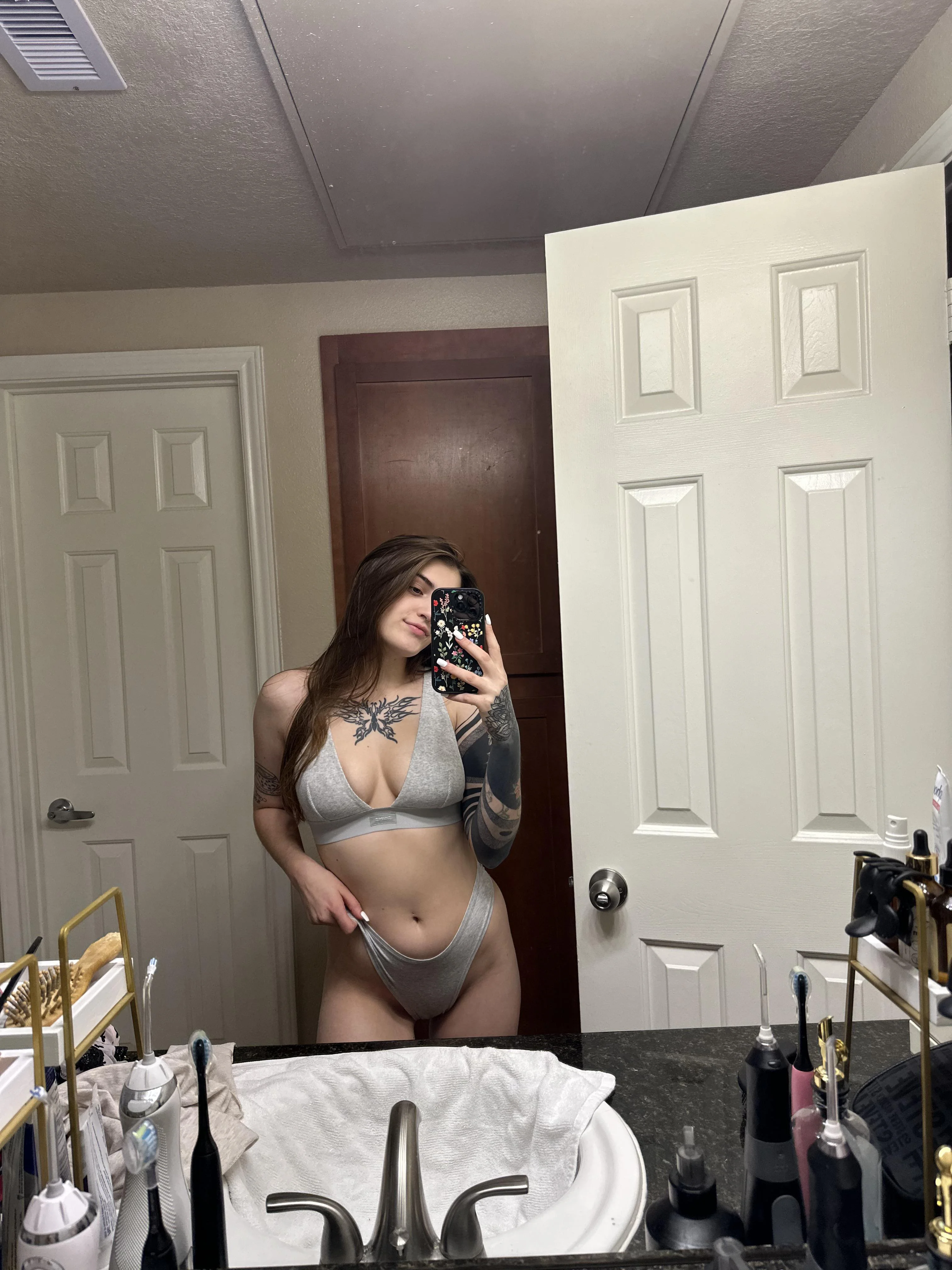 New outfit! picture 1 of 1