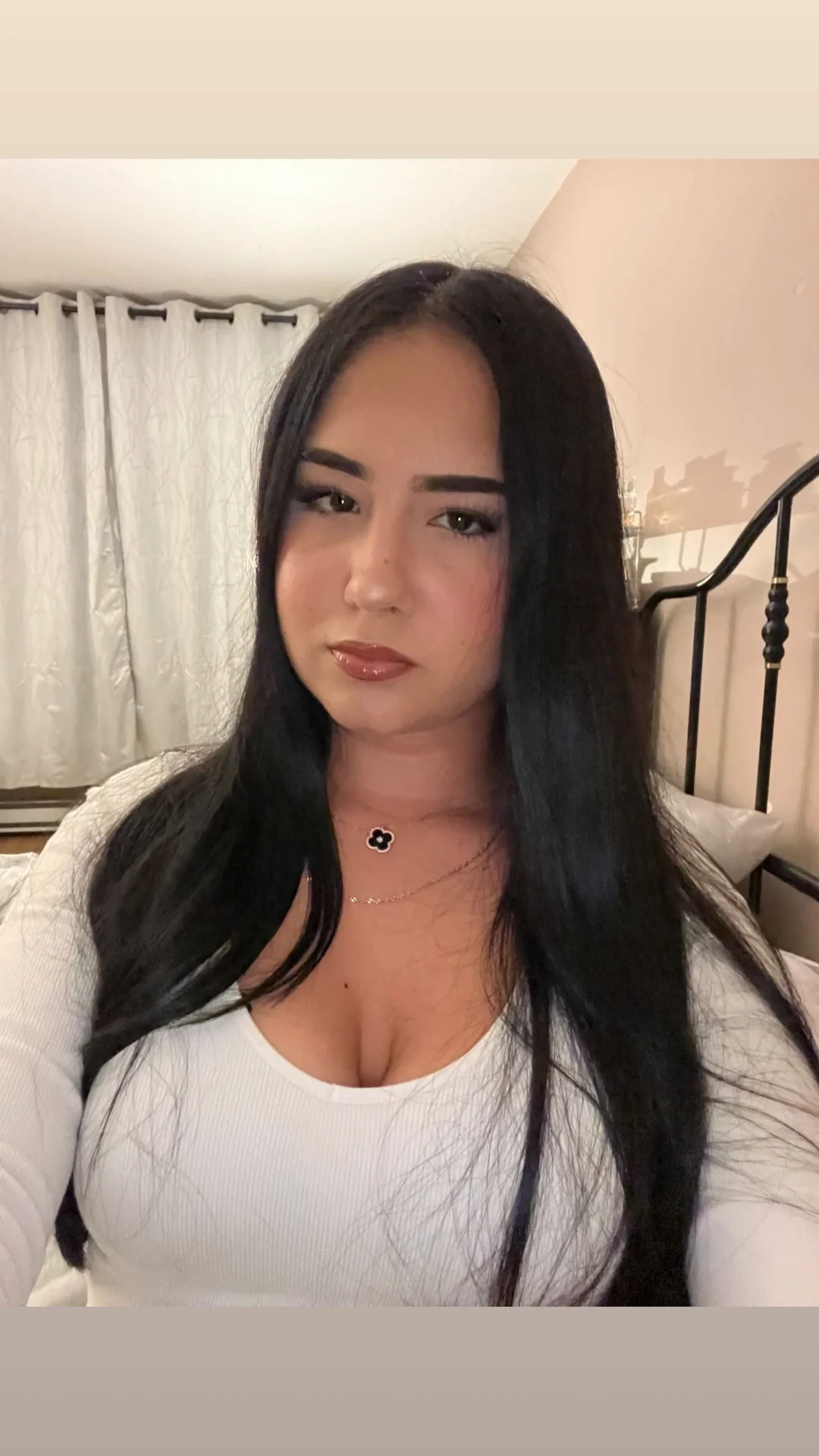 Smash or Pass picture 2 of 8