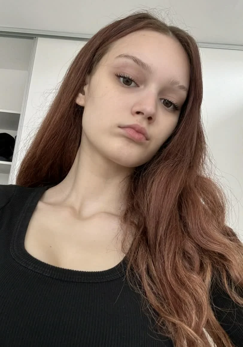 i may be 18, but with this shirt i feel like i'm 30 :) picture 1 of 1