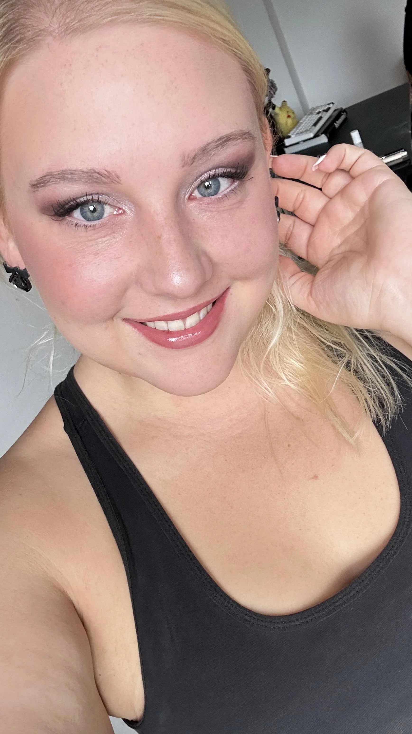 You know you can’t handle me, but I love that you try. picture 1 of 1