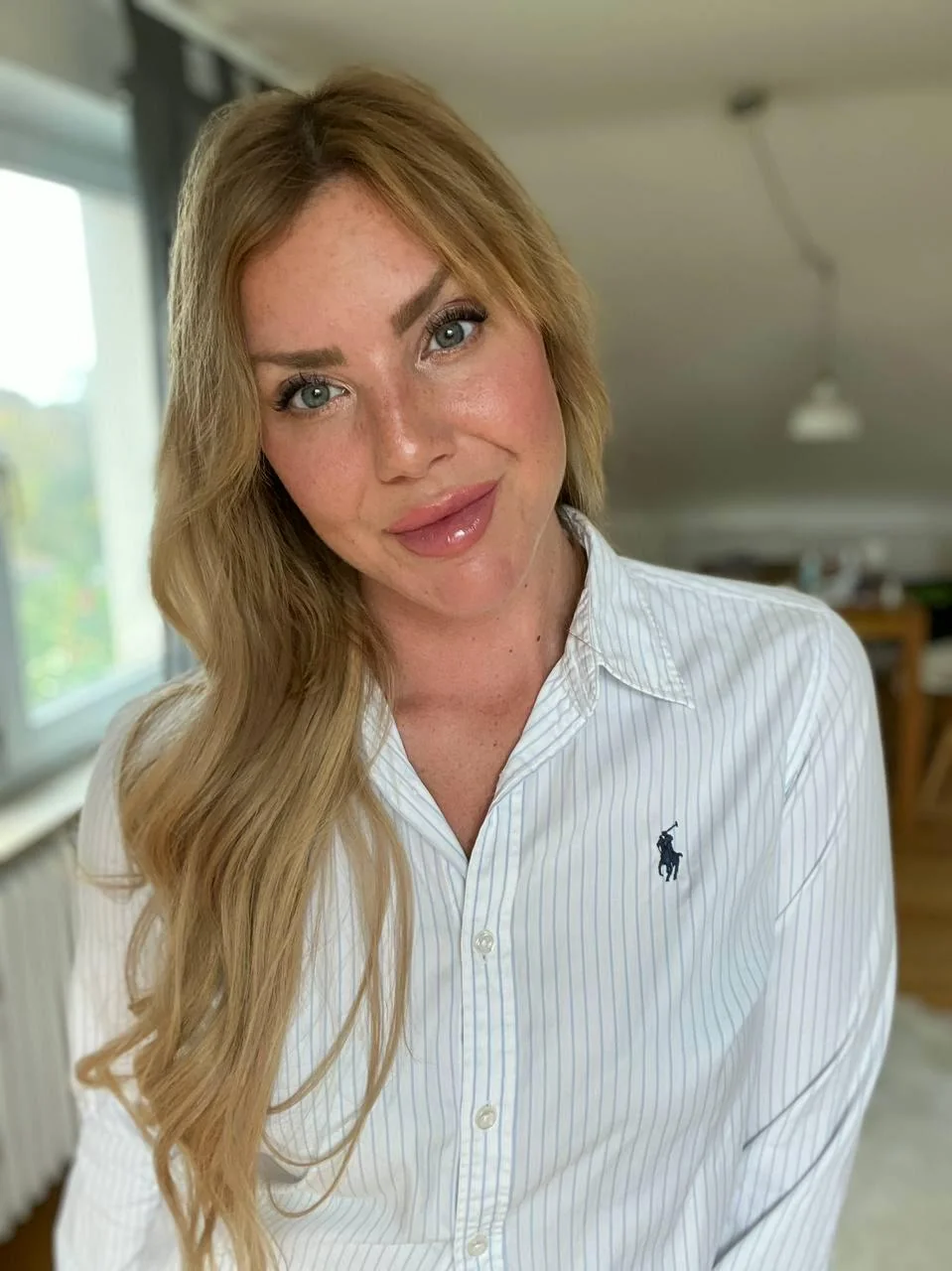 A little makeup and a cute smile never hurt. picture 1 of 1