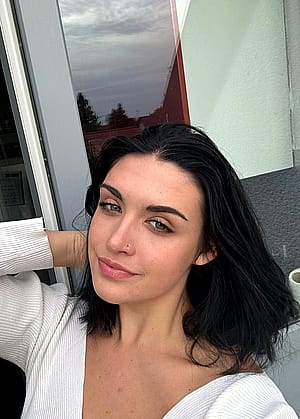 classic beauty always beats modern standards'