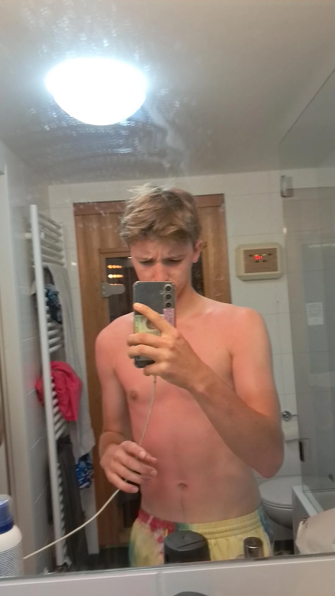 Please tell me am i hot or not picture 1 of 1