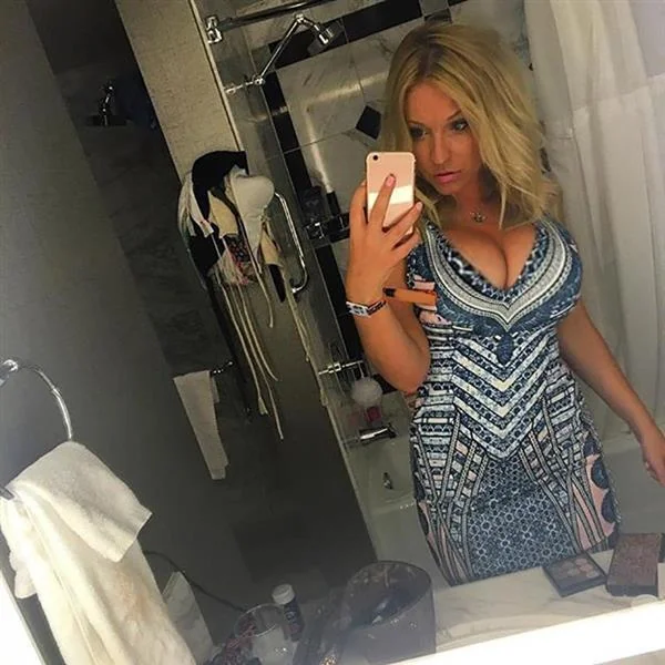 How did this dress suit me??? picture 1 of 1