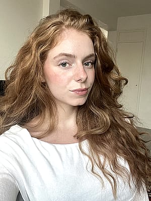 Natural beauty, boldly radiant.'