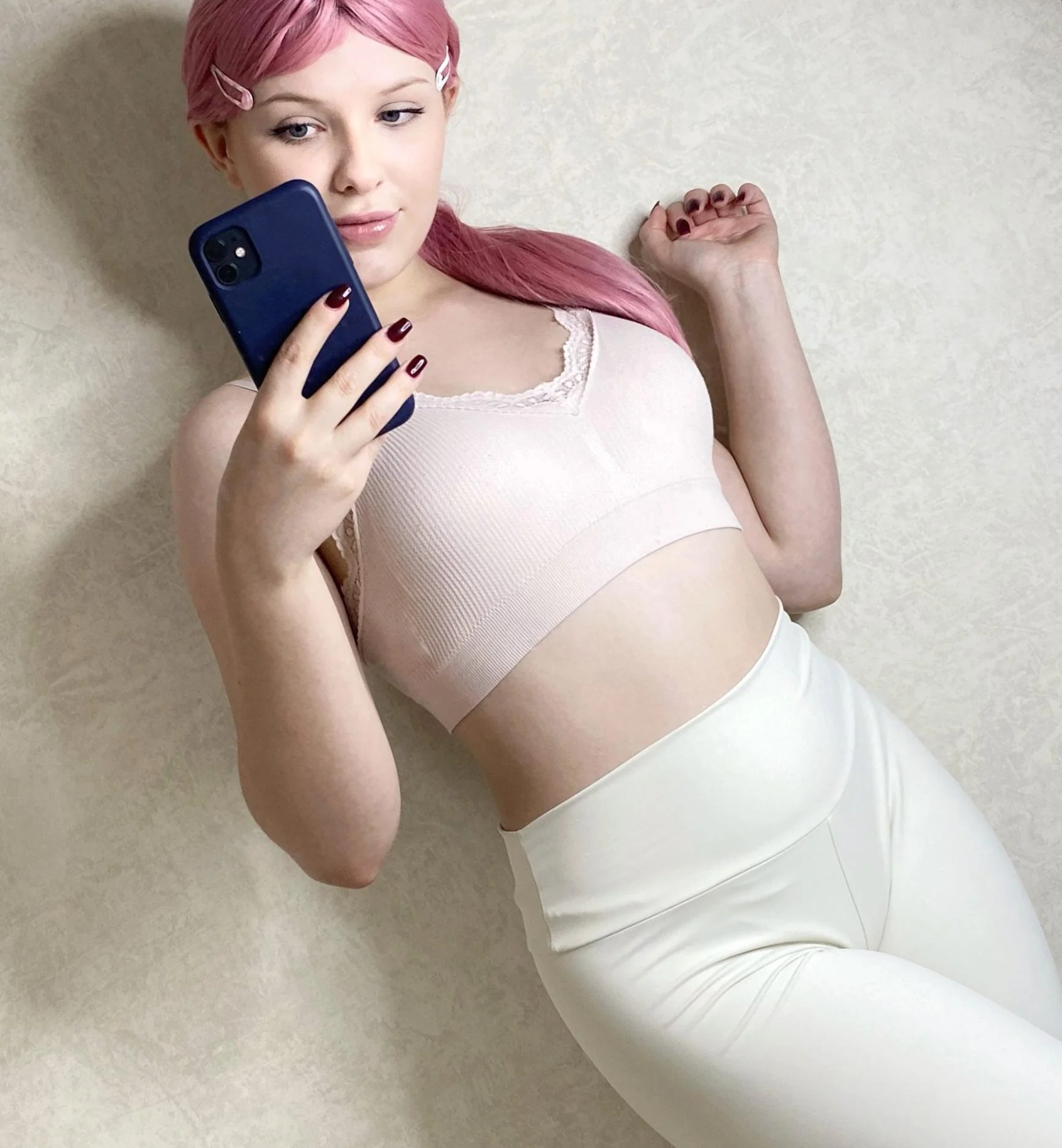 My new beige top, it's so comfy picture 1 of 1