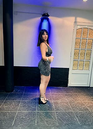 Would you take me on a date?'