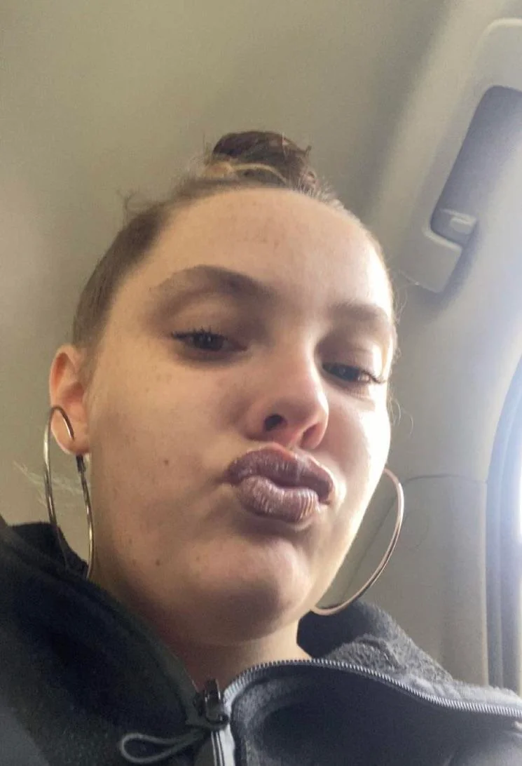 Am I attractive? picture 3 of 4