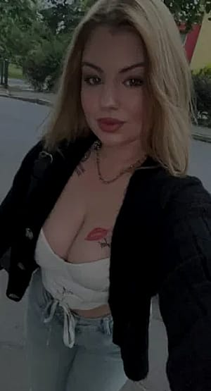 do you think I'm sexy in this outfit?'