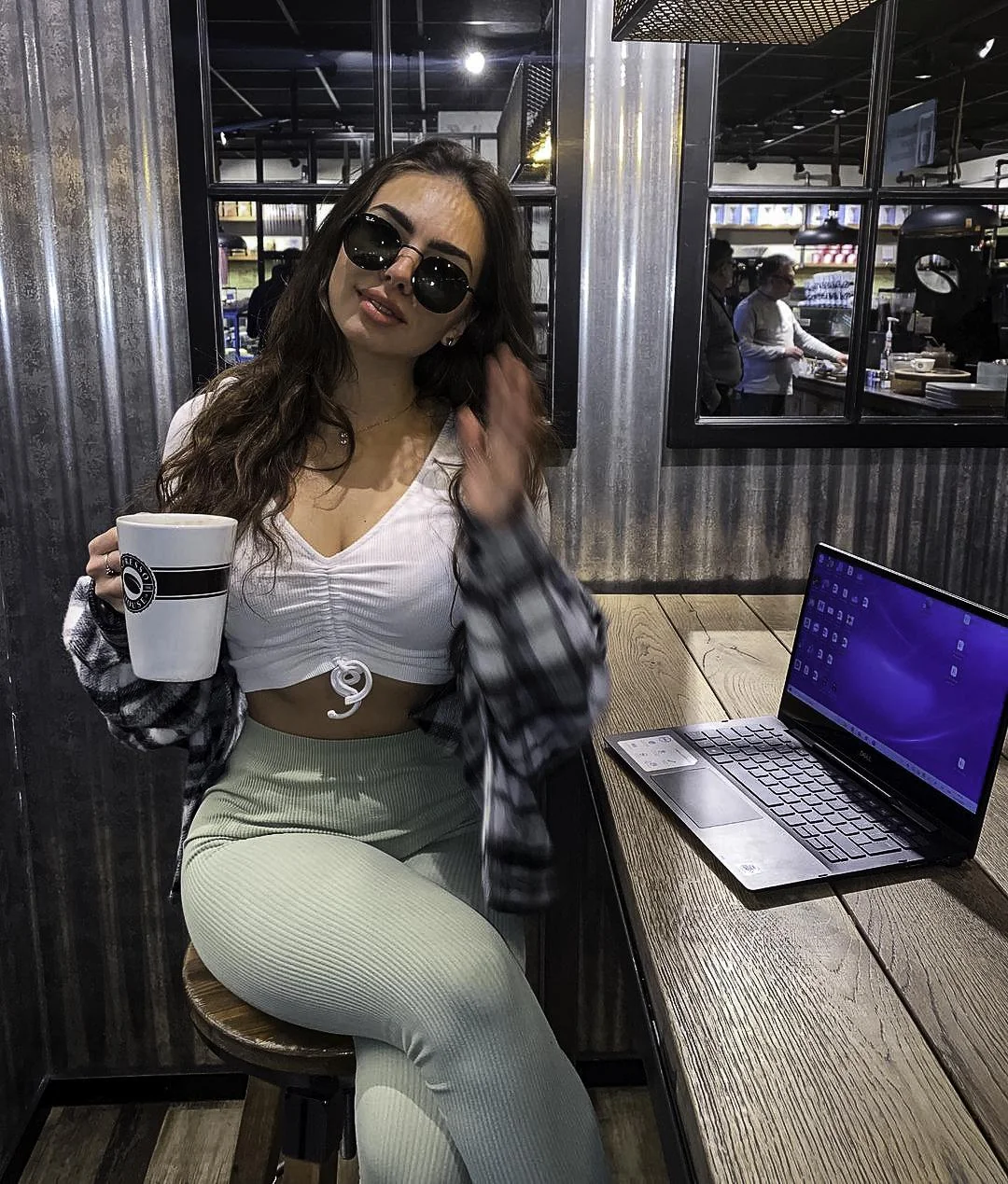 Netflix and chill after class? picture 1 of 1