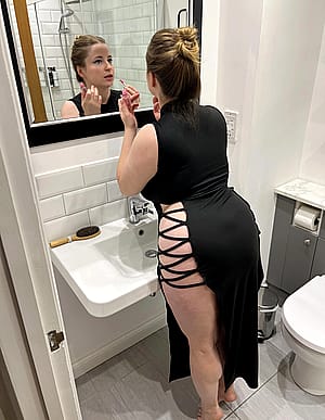 do you find me hot in this? F21'