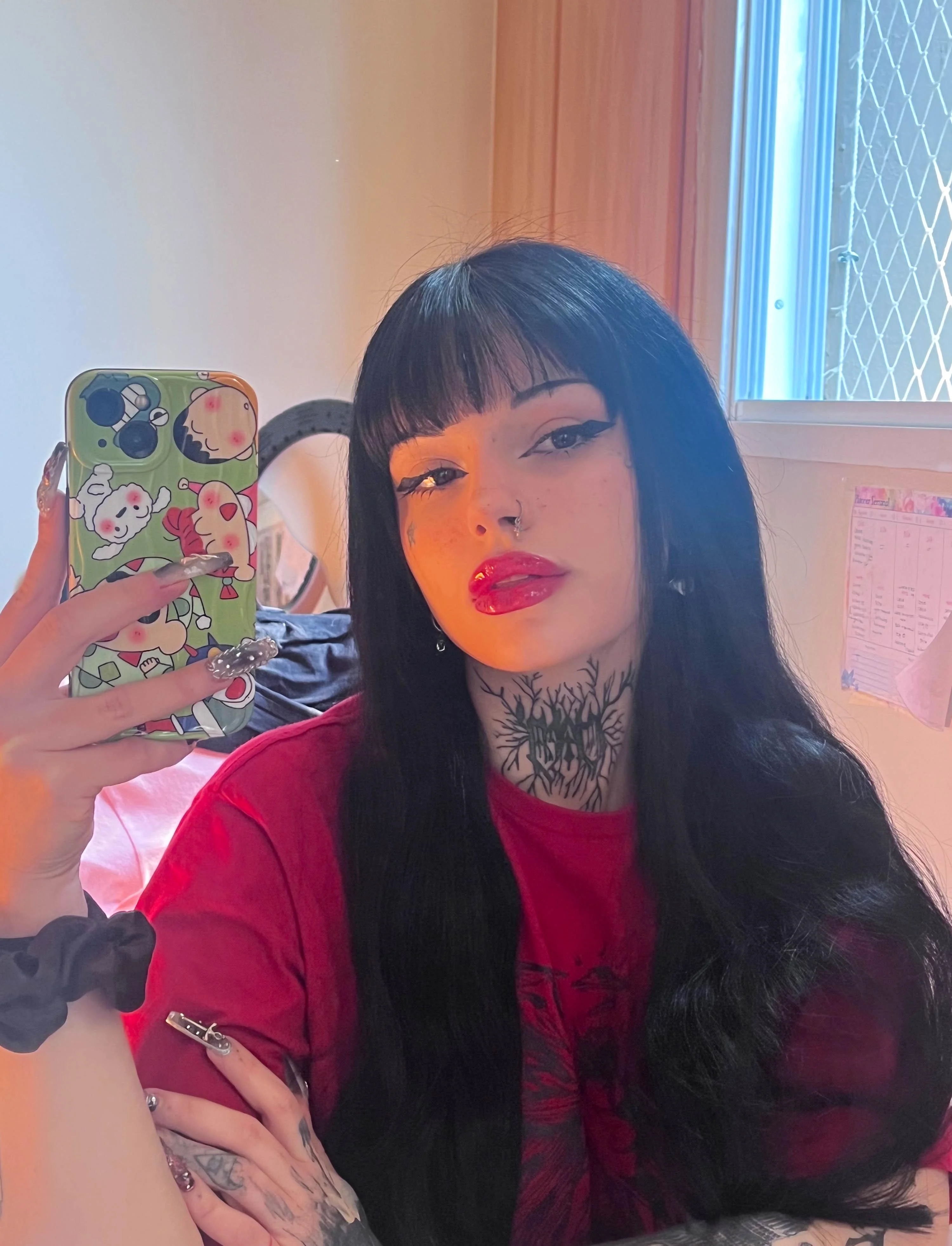 My face after I put my make up and touch by the sun picture 1 of 1