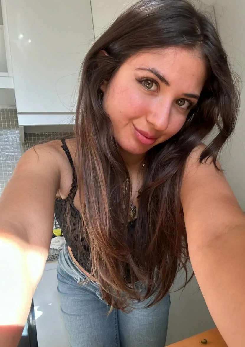 Waiting for someone to take me on a date >.< picture 1 of 1