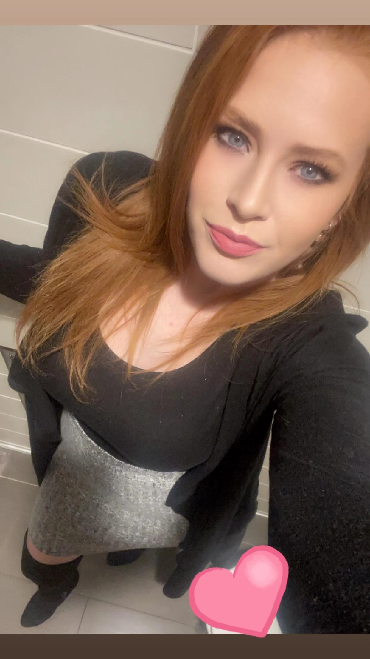 Where would you take me on a date? 🥰 picture 3 of 4