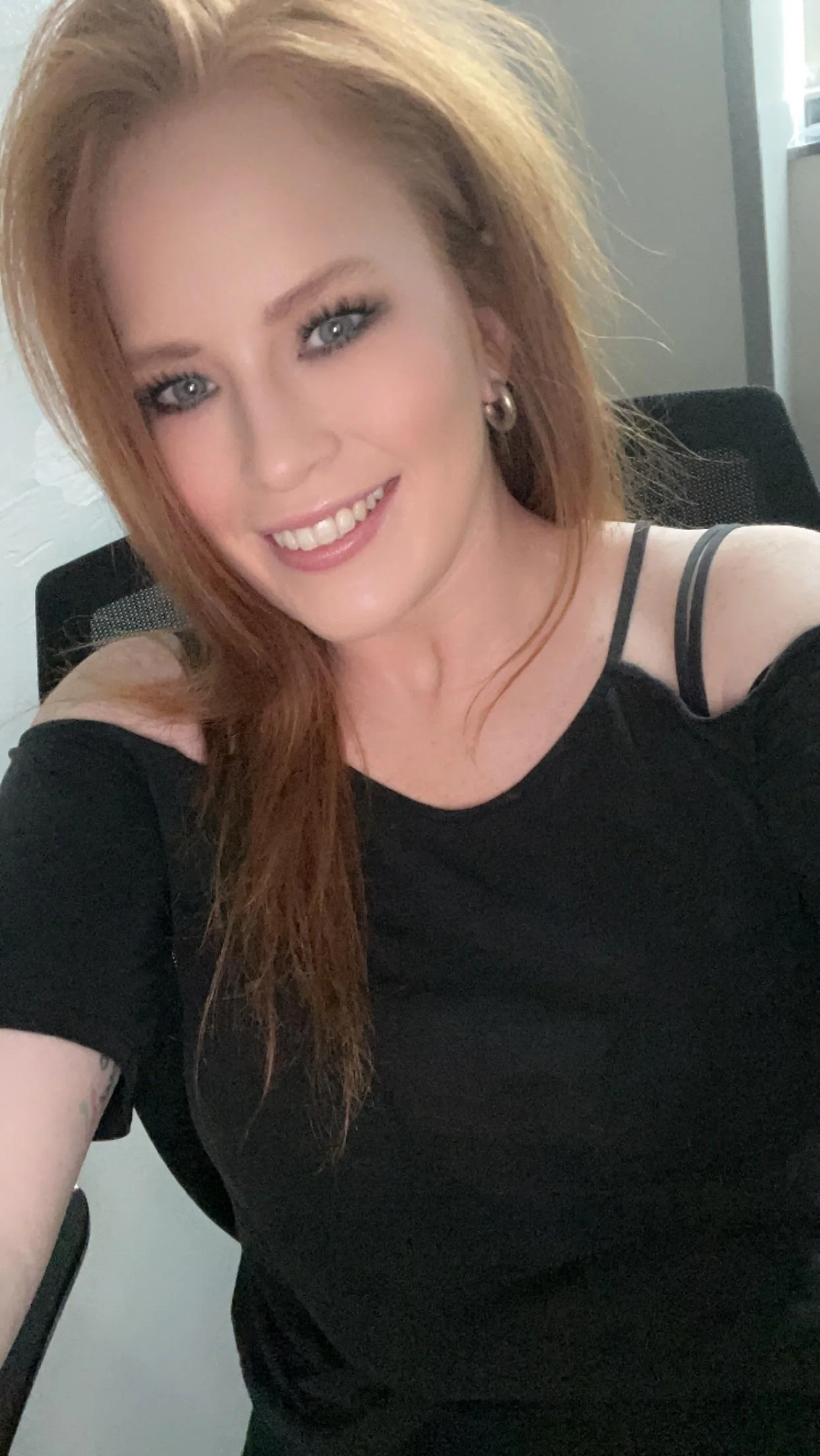 Where would you take me on a date? 🥰 picture 4 of 4
