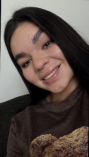 Just feeling cute and classy'