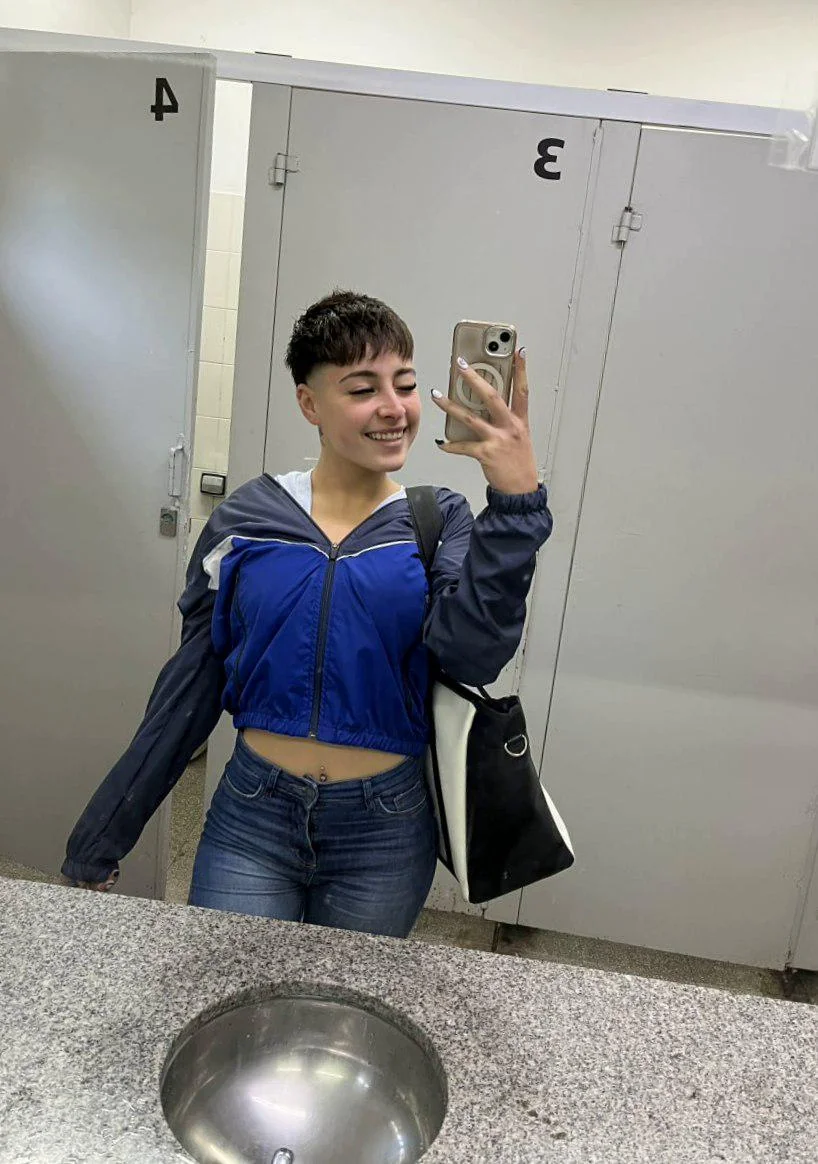 Comfortable outfits can still be classy picture 1 of 1