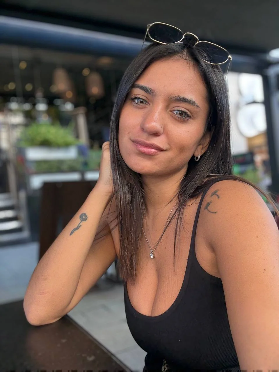 Got a crush on your vibe, care to make it mutual? picture 1 of 1