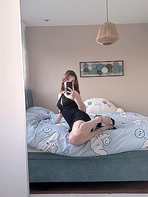 Head over heels don't you think'