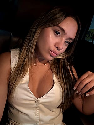 do i look gorgeous here?'