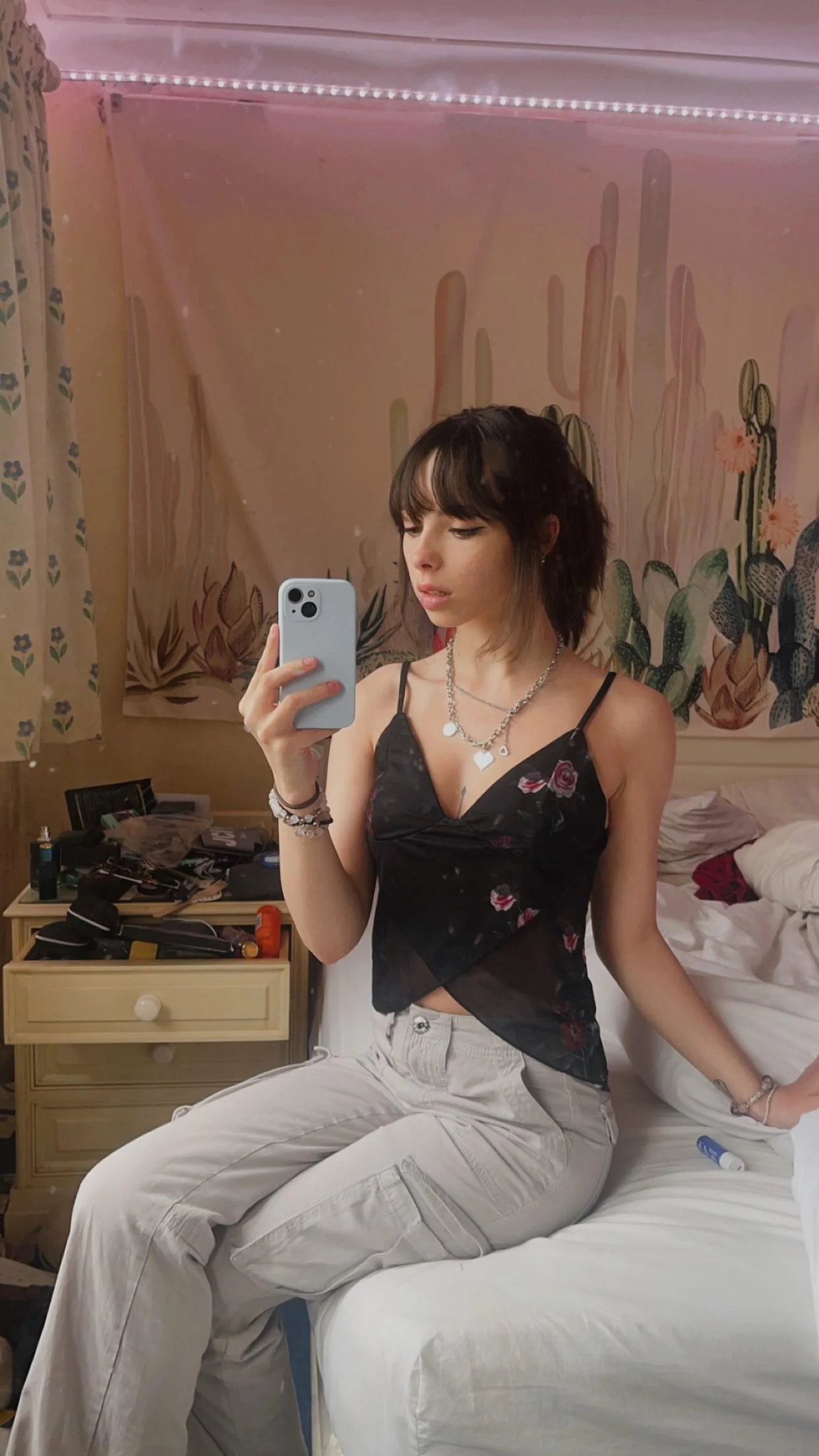 The good thing about this top is that this falls of right in time [F19] picture 1 of 1