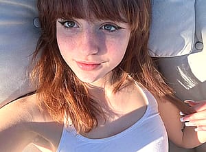 wondering if i look beautiful here'