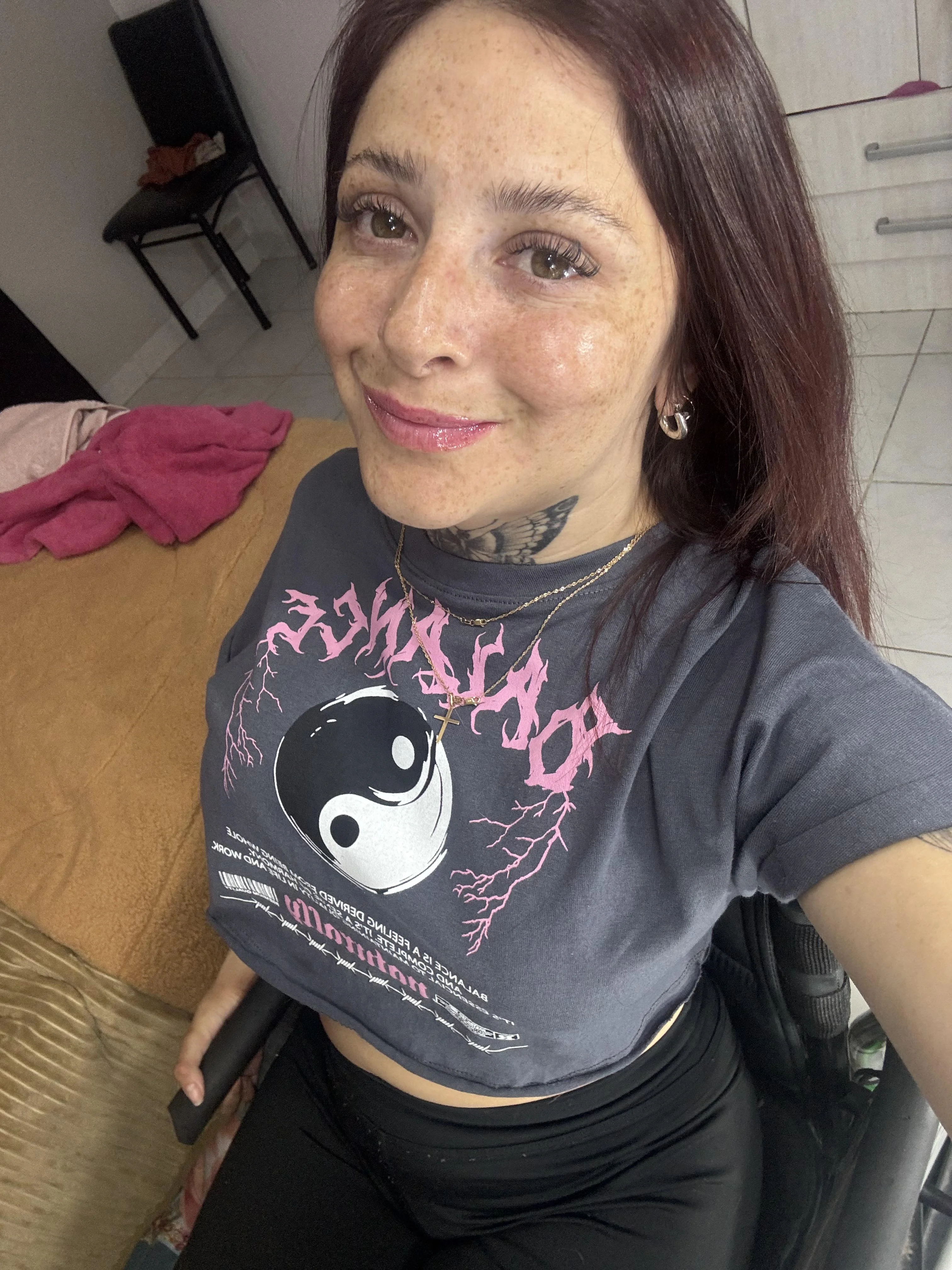 Pretty enough for you picture 1 of 1