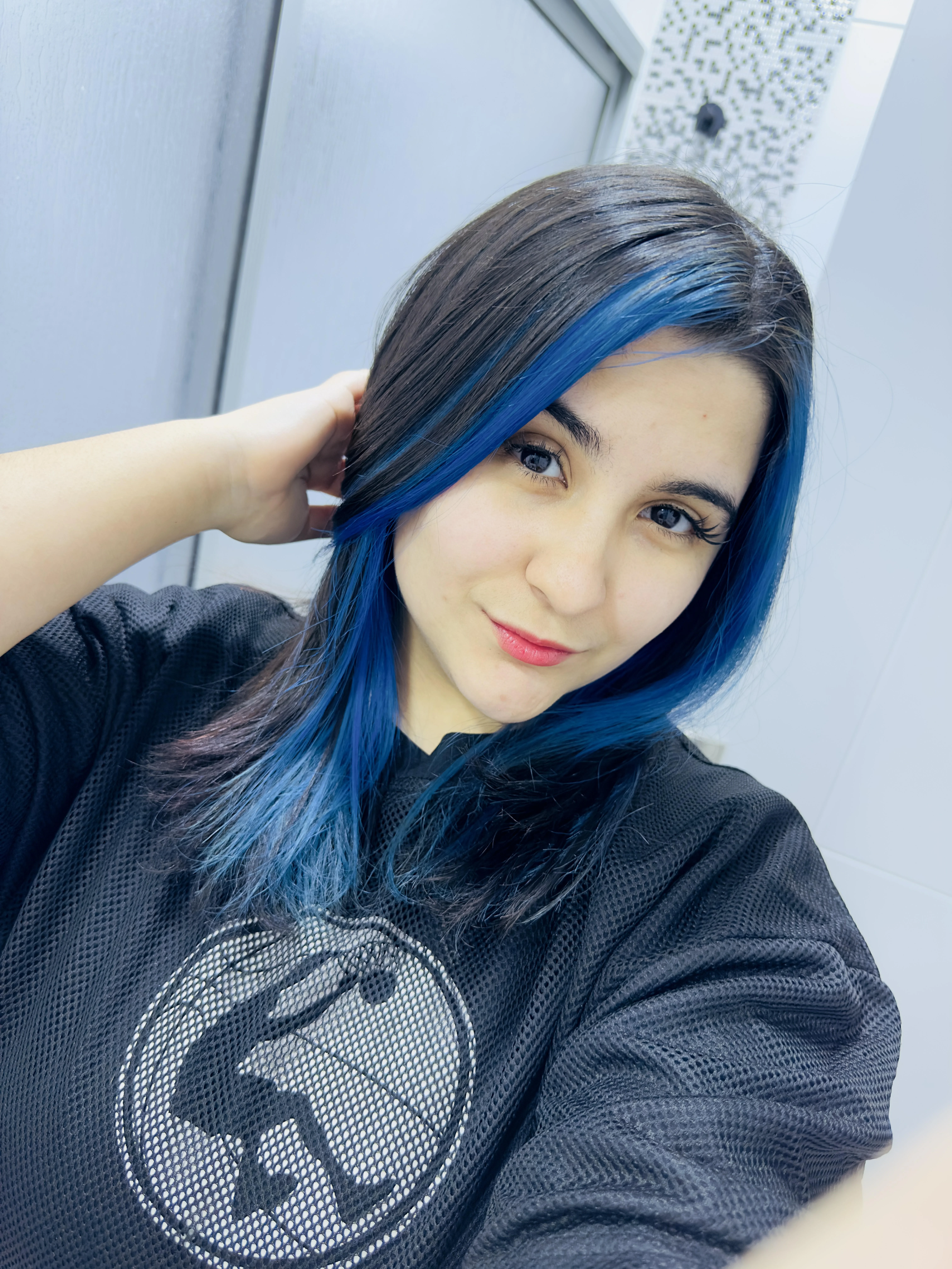 Am I cute and attractive? picture 1 of 1