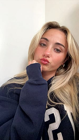 f19 looking hot thursday?'