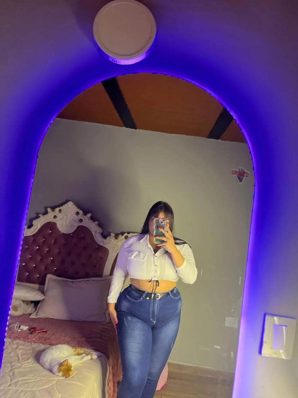 Taking a photo of this outfit for tonight's night out picture 1 of 1