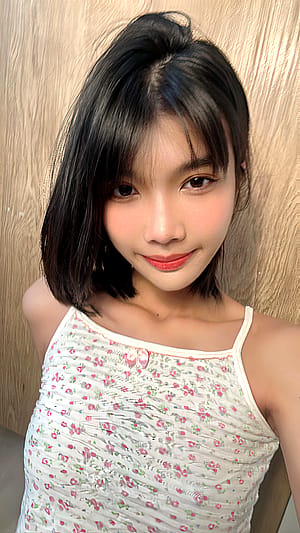 Am I cute and attractive?'