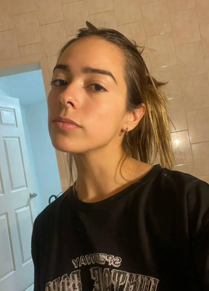 Am I sexy in your eyes? picture 1 of 1