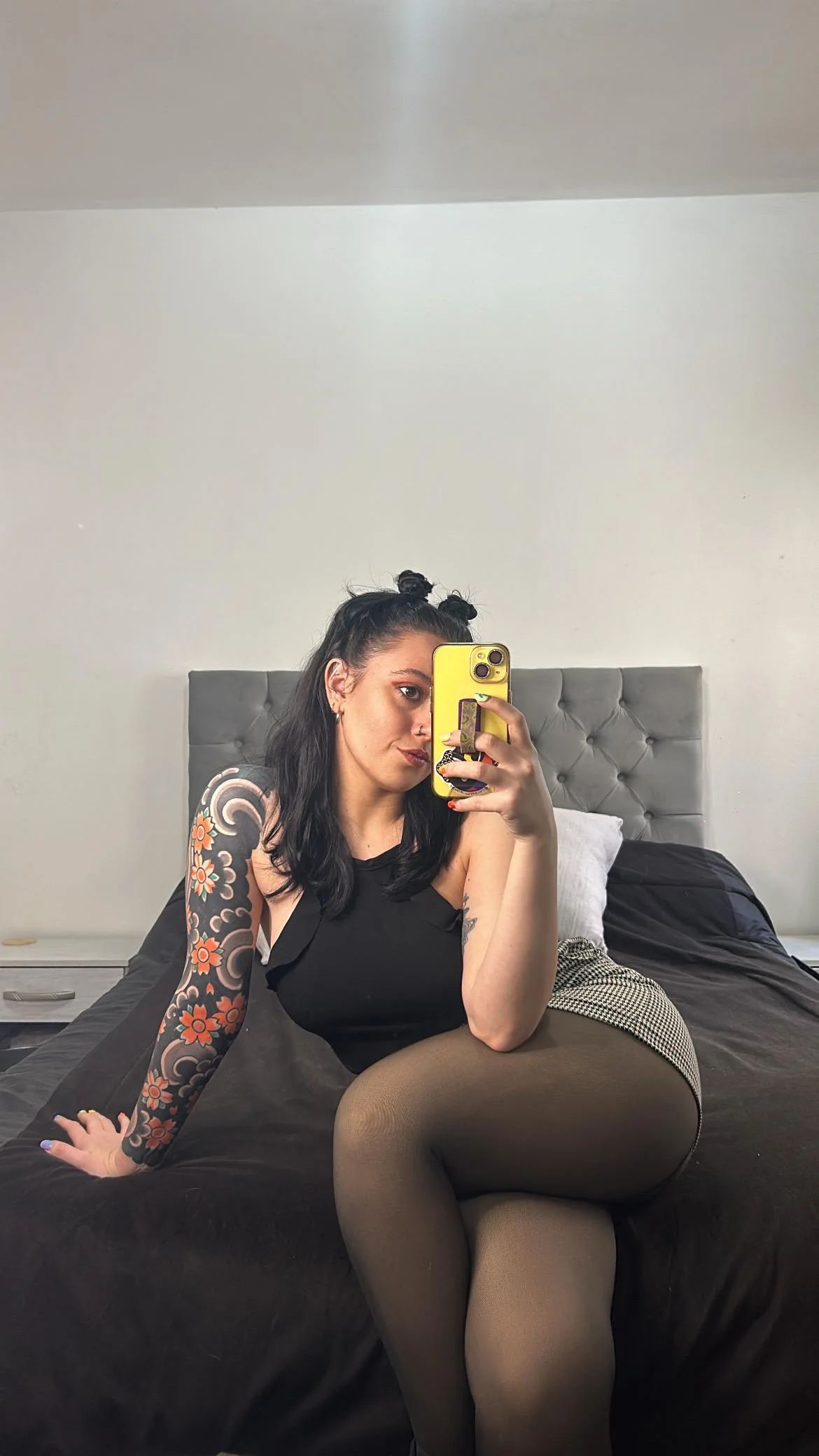 waiting for my date, are you it? picture 1 of 1
