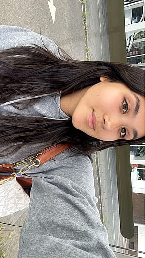 All dolled up for you, Babe'